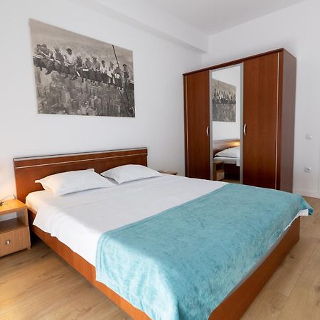 Obor Central Oasis --Secured Parking Nearby --Self Check-In-- 1Min Metro Station Bukarest Exterior foto